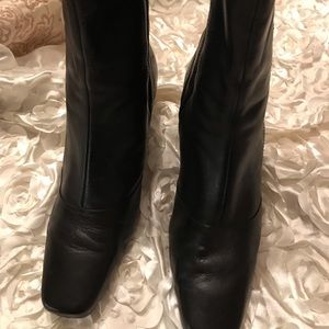 Easy Spirit Black Leather Boots 8 1/2 excellent